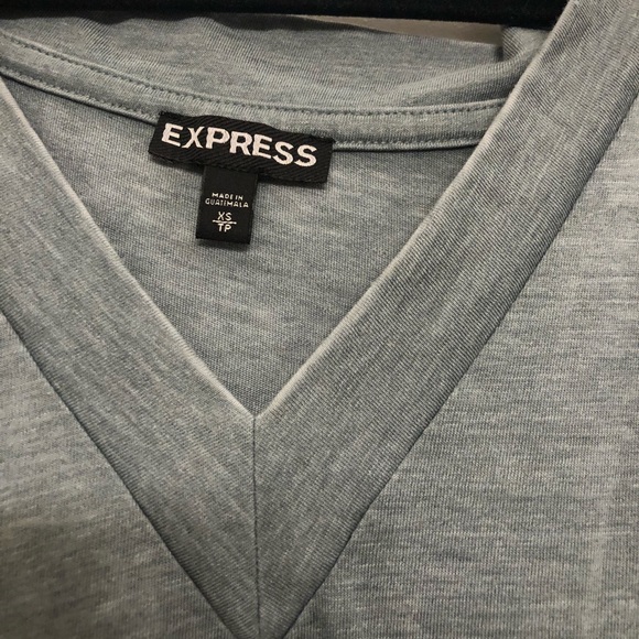 Stylish Express Top - Picture 2 of 3